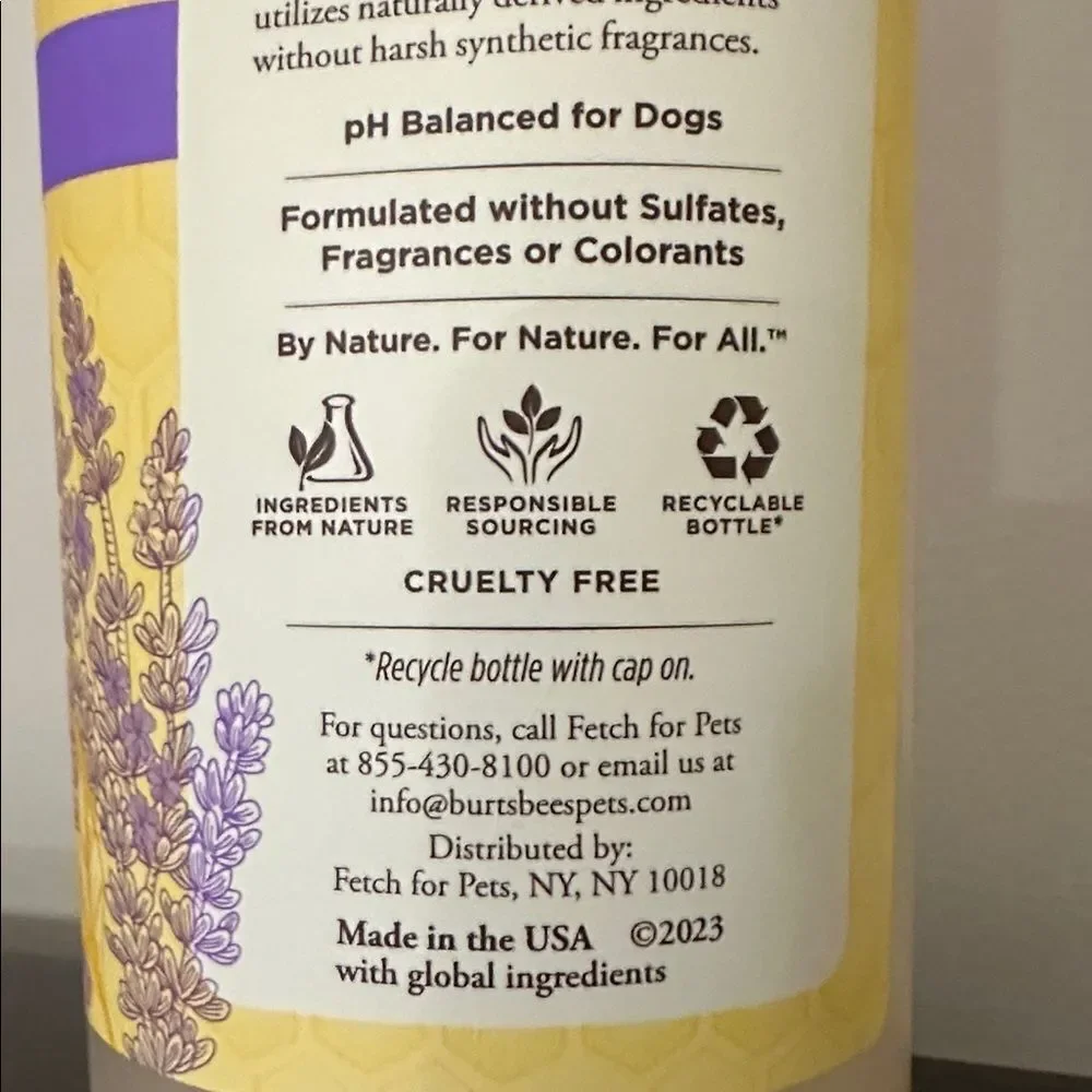 BURT’S BEES for Dogs Calming Dog Shampoo with Lavender & Green Tea 32 fl oz